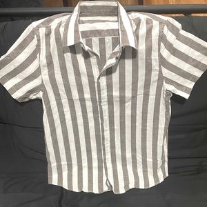 Mens Small Striped Collar T-shirt